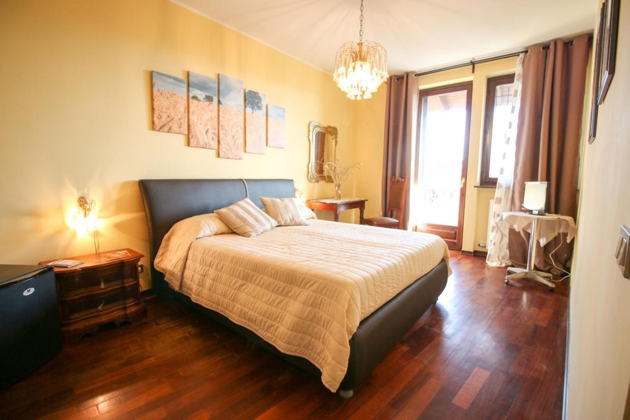 مبيت وإفطار Candia Canavese Spighe Paglia E Girasole المظهر الخارجي الصورة