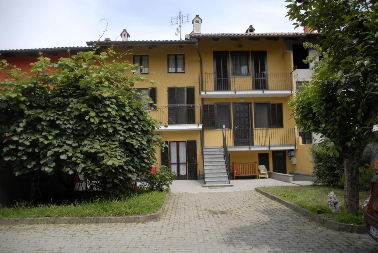 مبيت وإفطار Candia Canavese Spighe Paglia E Girasole المظهر الخارجي الصورة