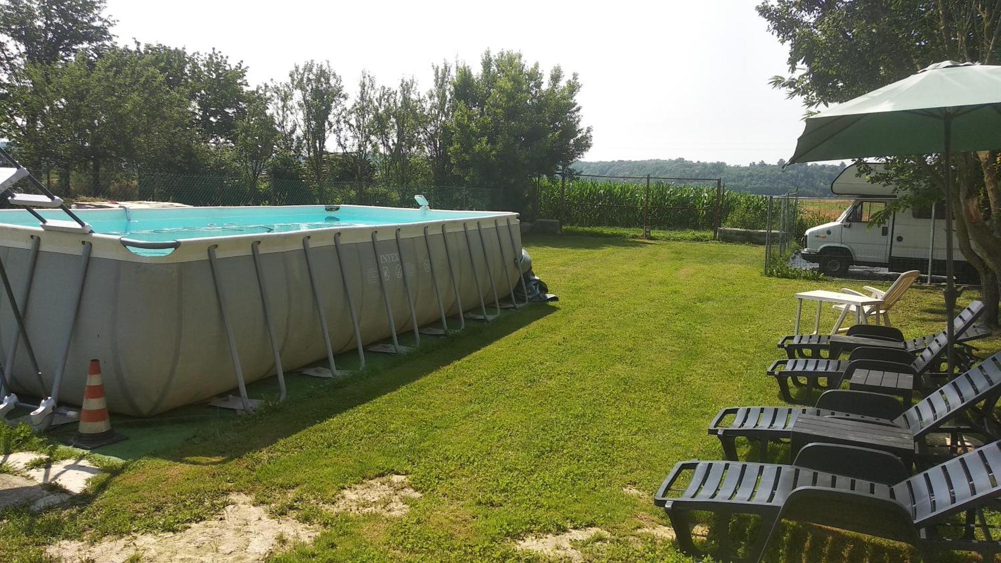 مبيت وإفطار Candia Canavese Spighe Paglia E Girasole المظهر الخارجي الصورة